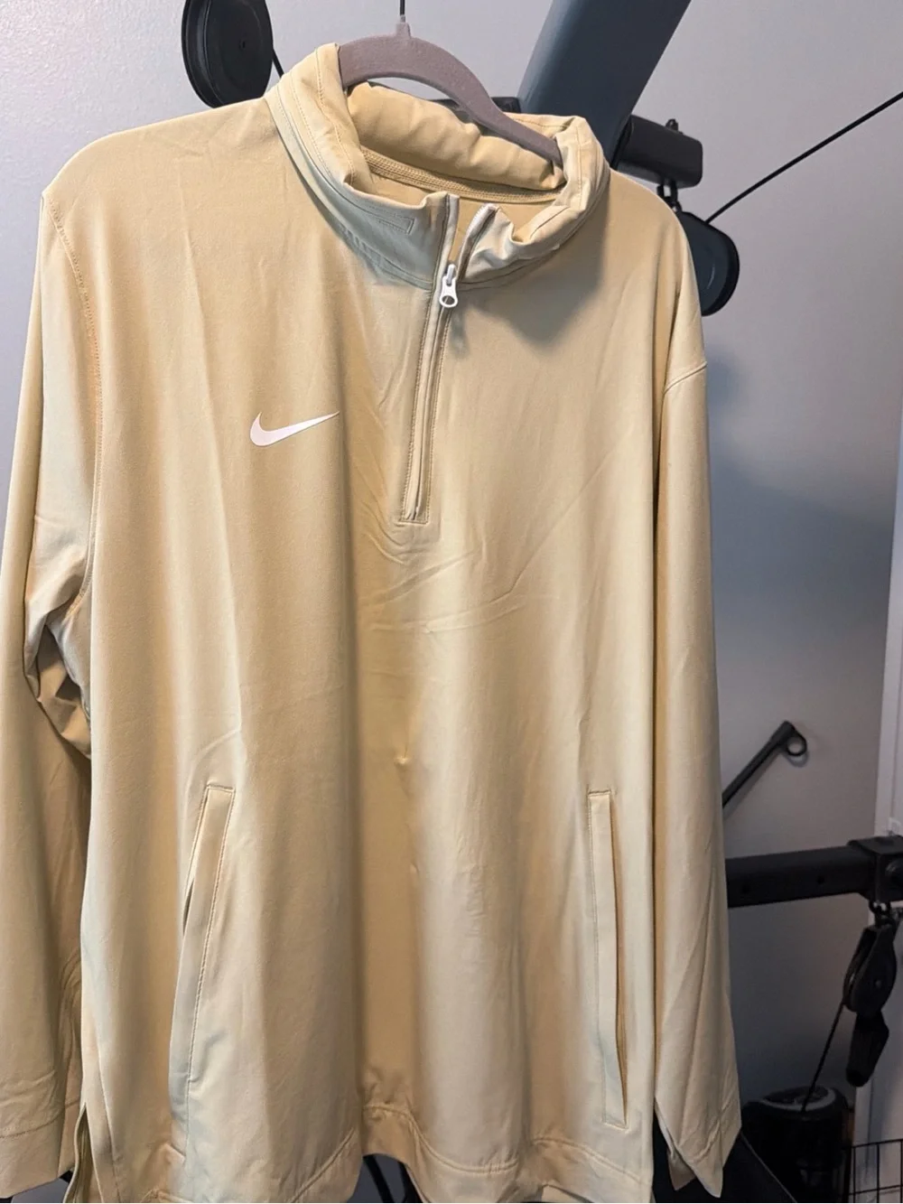 Nike Men's team gold FJ9545-783 Half-Zip Pullover Sweatshirt